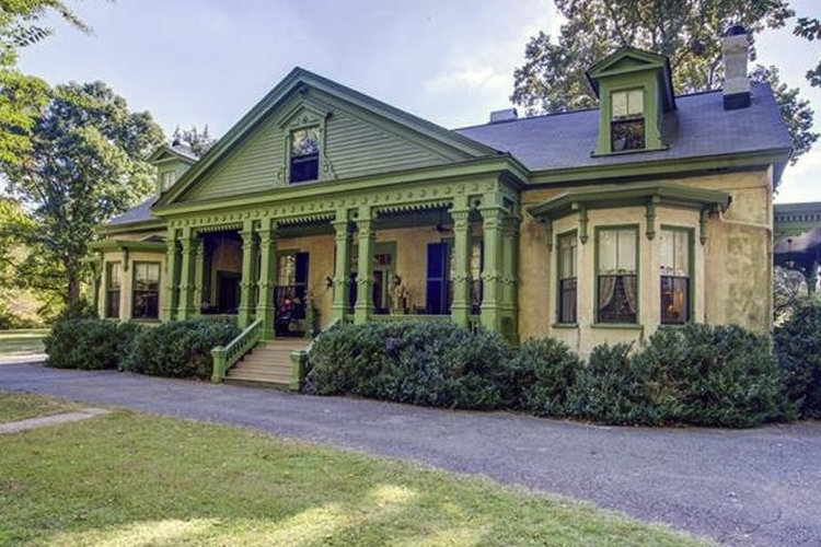Oakton House